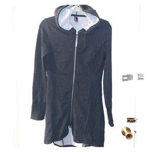 Long Tunic Zip-up Sweatshirt